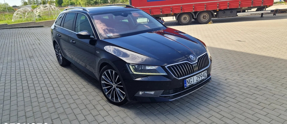 Skoda Superb cena 79950 przebieg: 258500, rok produkcji 2017 z Giżycko małe 79